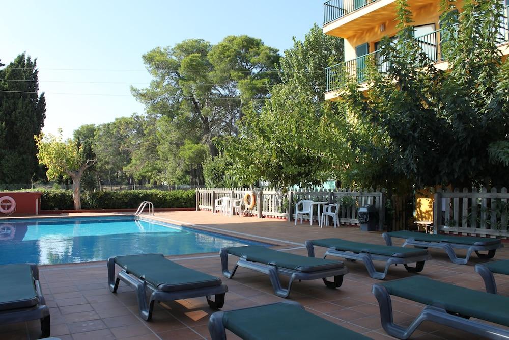 Hotel Picasso Torroella De Montgri Luaran gambar