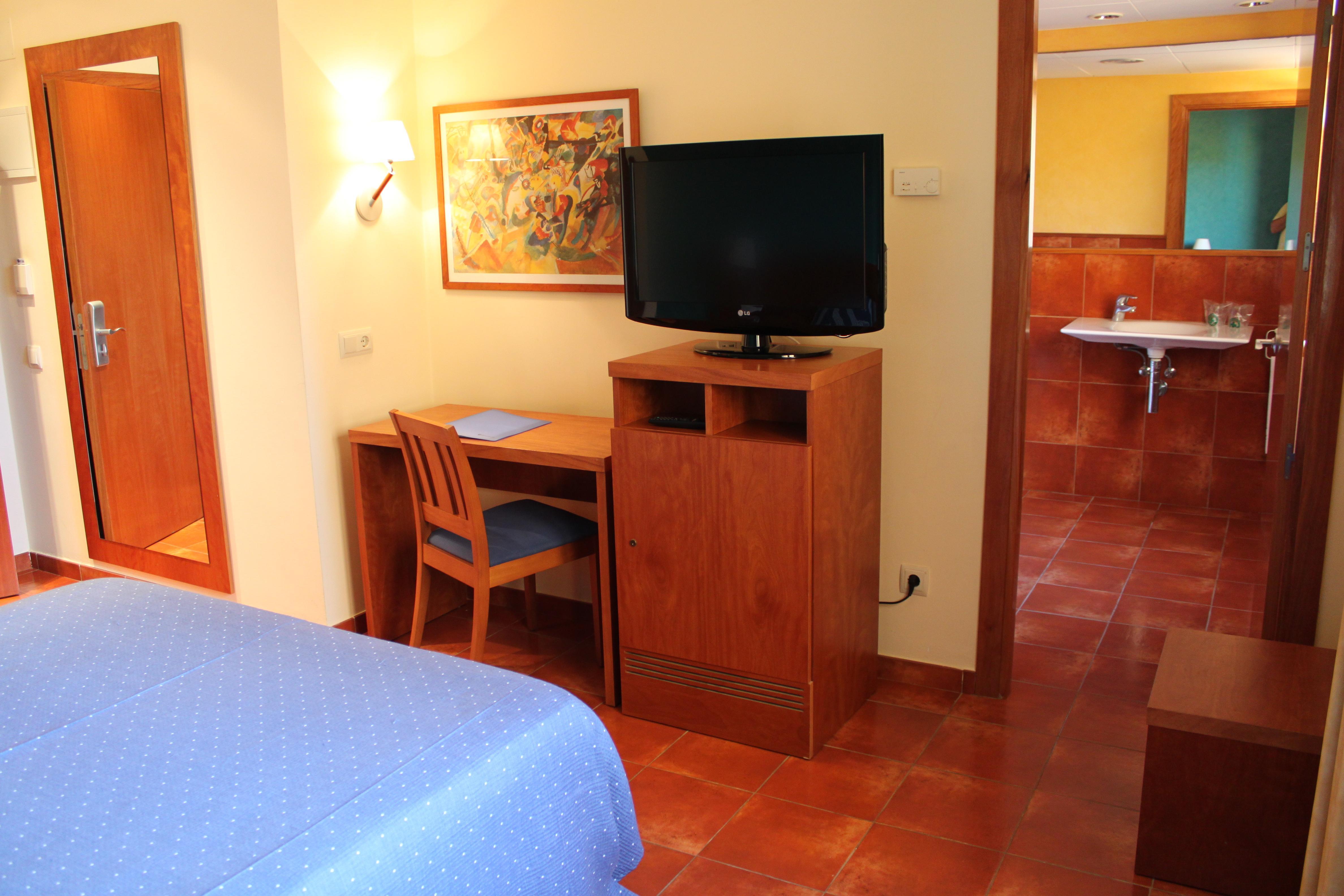 Hotel Picasso Torroella De Montgri Luaran gambar