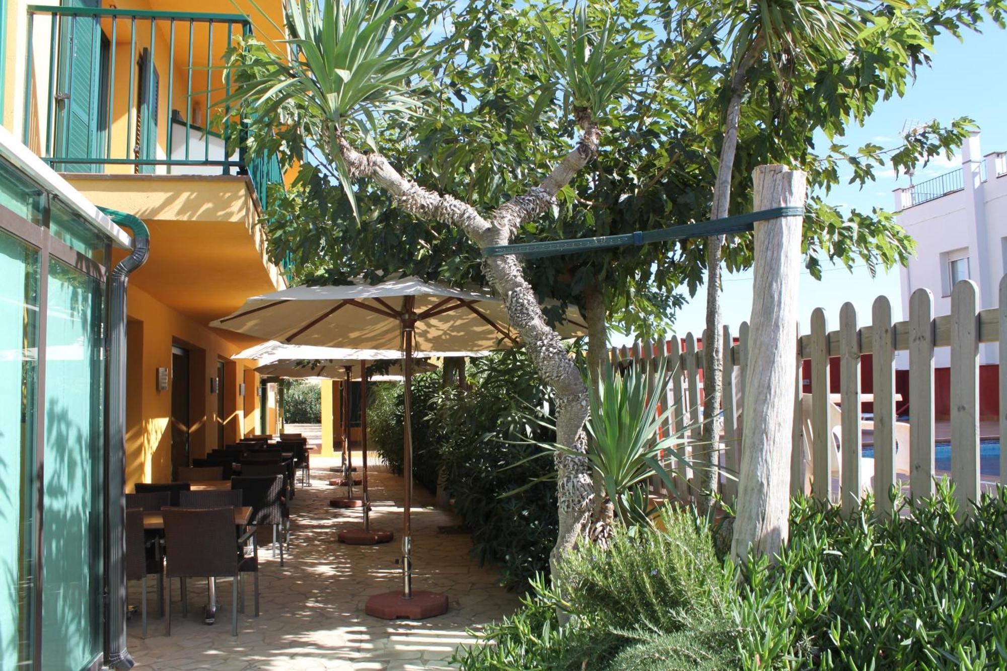 Hotel Picasso Torroella De Montgri Luaran gambar