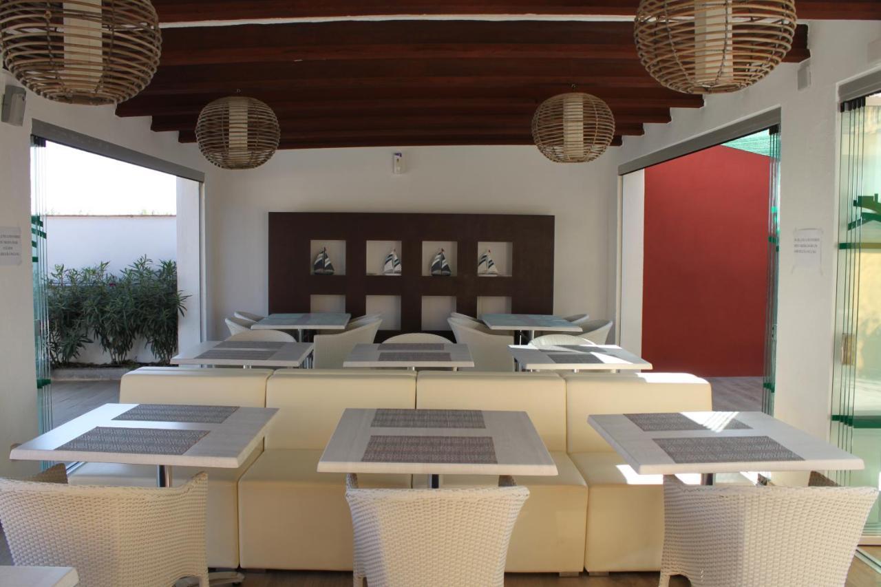 Hotel Picasso Torroella De Montgri Luaran gambar